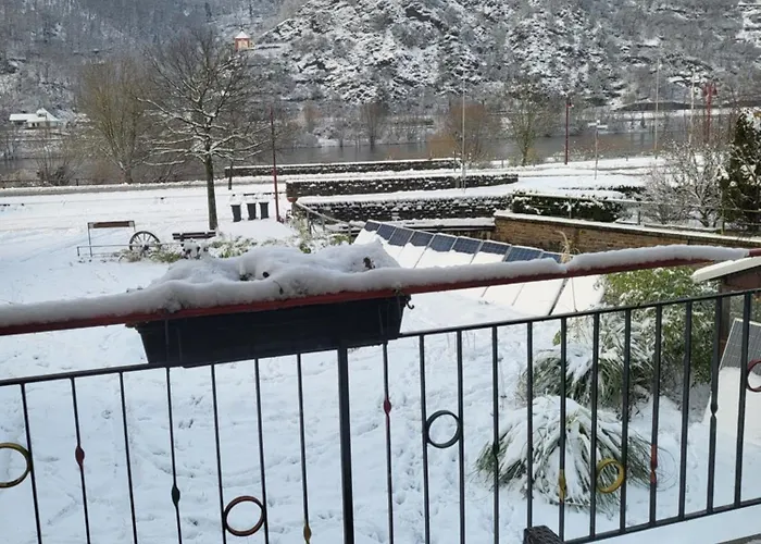 Burgener Burgblick Apartamento Burgen (Mayen-Koblenz)